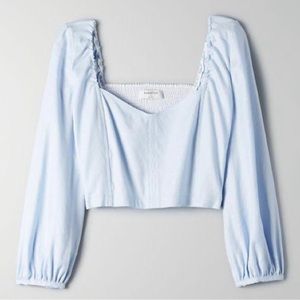 Aritzia Babaton peasant style long sleeve crop top